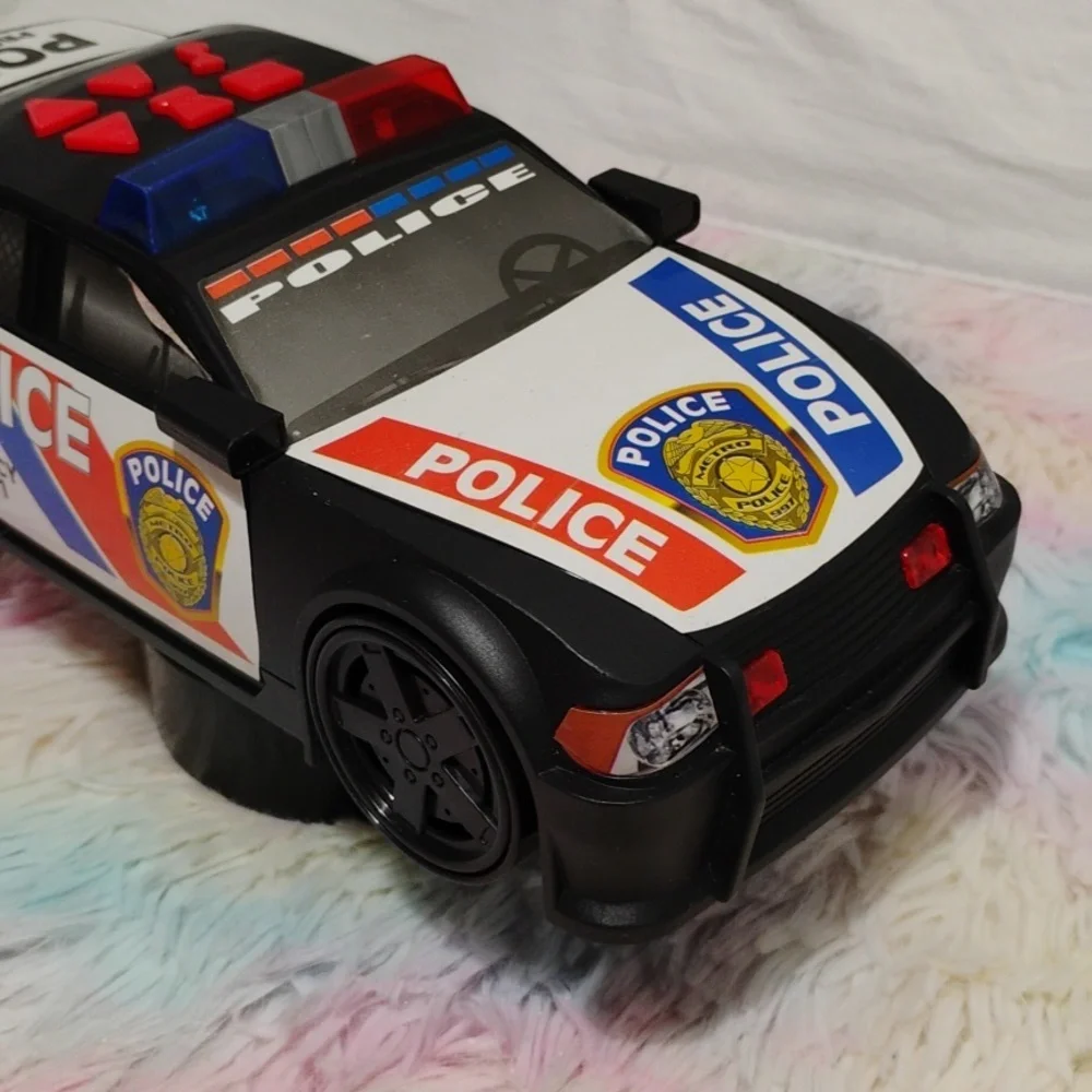 (#16) Liberty Imports Motorized Police Cruiser Works Great